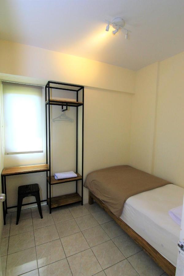 Queen Victoria Apartment Batam Exterior photo